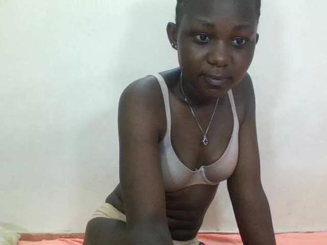 Darkberry4 on BongaCams 