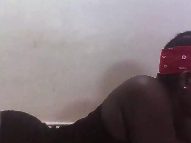 Darkberry4 on BongaCams 
