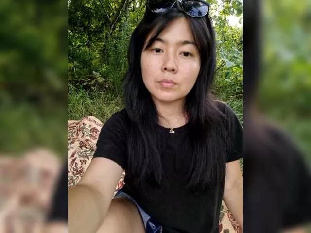 Freechat dasha922 on BongaCams