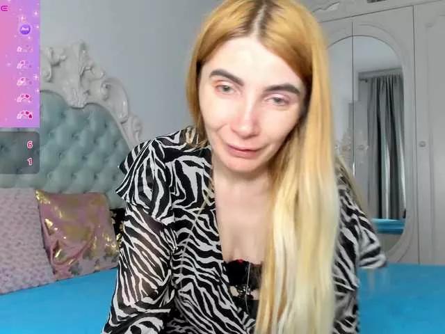DevoenRose on BongaCams 