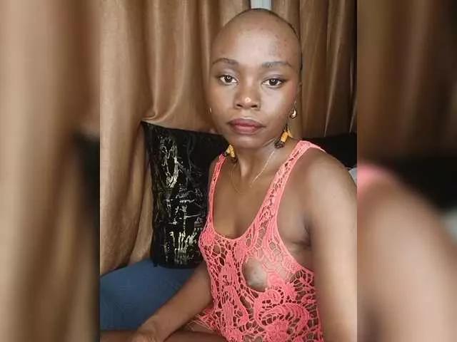 dreamyher on BongaCams