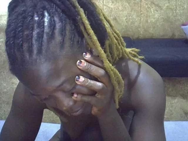 Ebonyliliana on BongaCams 