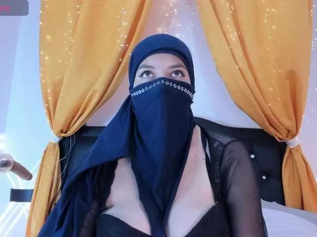 EmiraFalak22 on BongaCams 