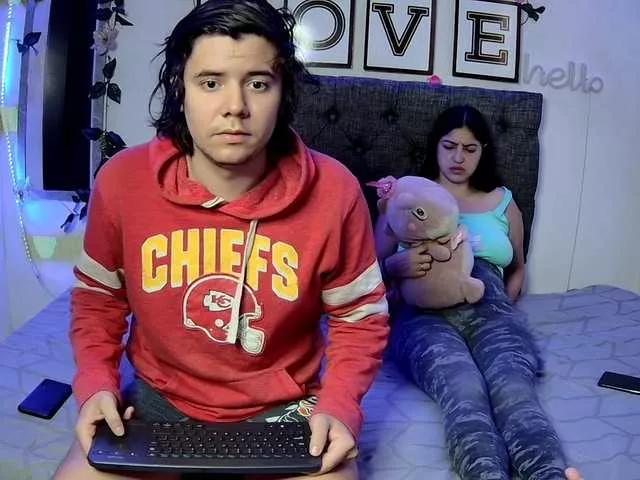 Emy23Jack23 on BongaCams 