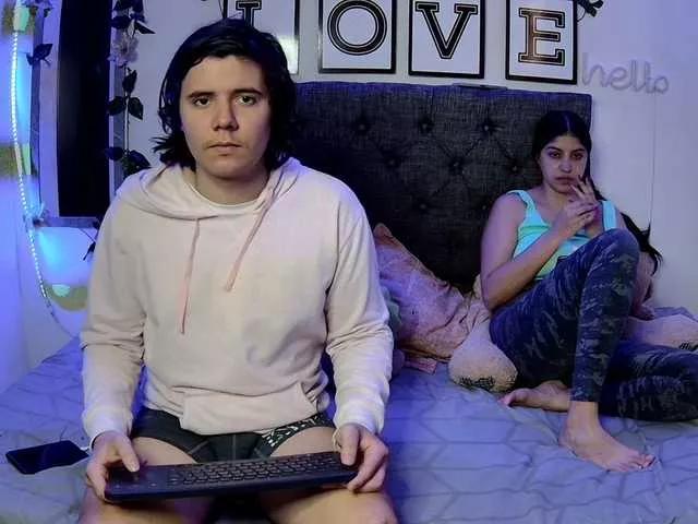 Emy23Jack23 on BongaCams 