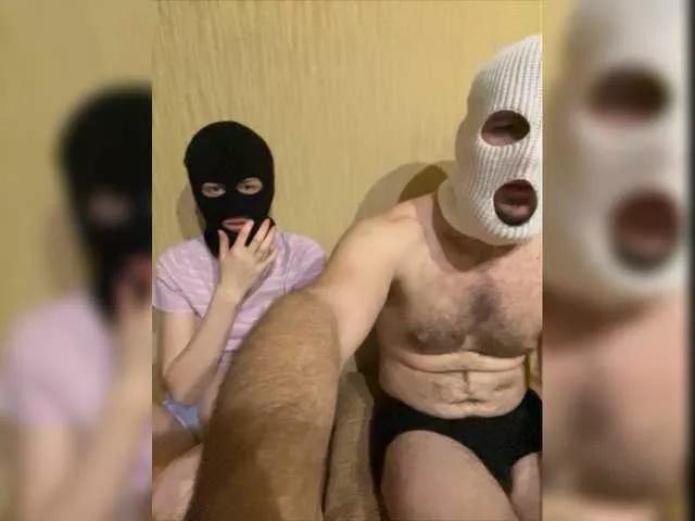 ezhevikaa on BongaCams 