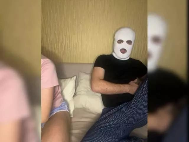 ezhevikaa on BongaCams 