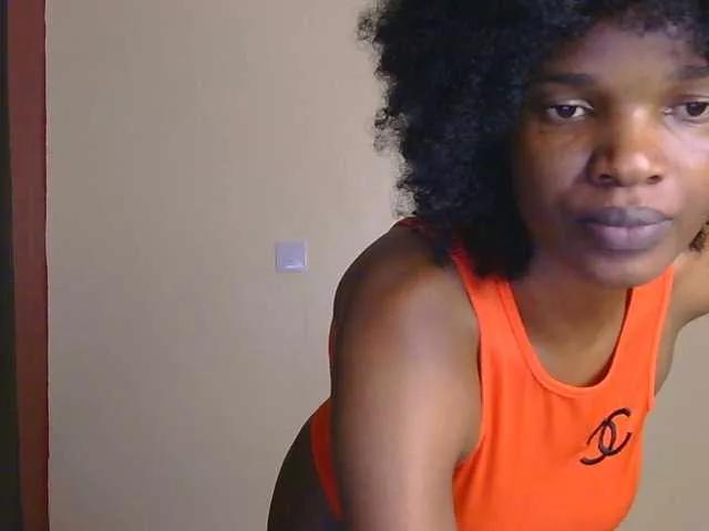 FreakkyAira on BongaCams 