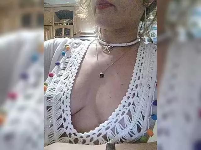 Good-woman on BongaCams 