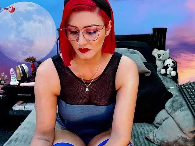 Hanna-Luna on BongaCams 