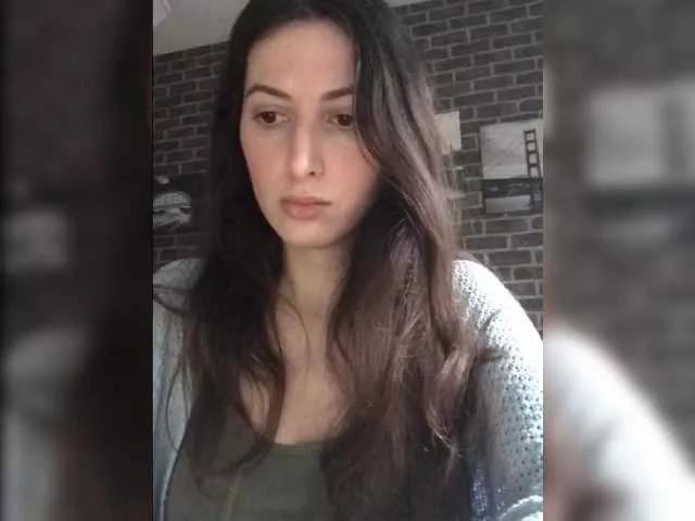Hot-lina on BongaCams 