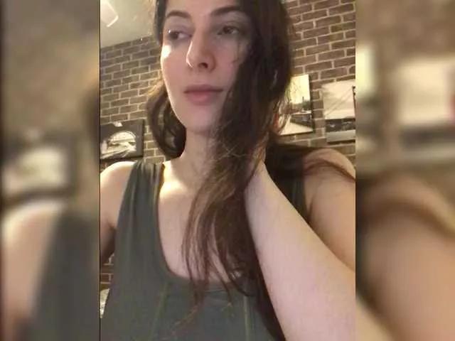 Hot-lina on BongaCams 
