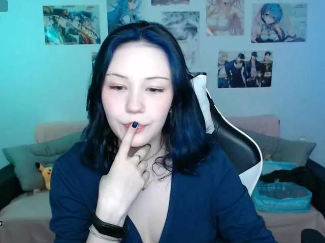 Hugo-Min on BongaCams 
