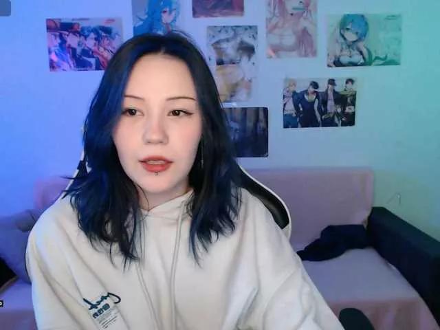 Hugo-Min on BongaCams 