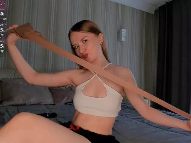 IsabellaTorrance on BongaCams 