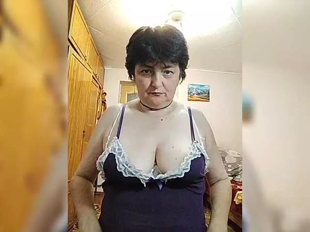 IsXLoves on BongaCams 