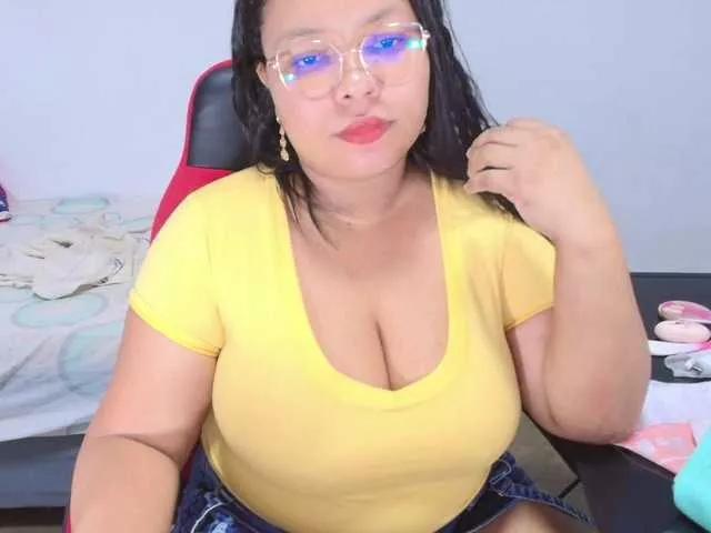 italy-boobs on BongaCams 