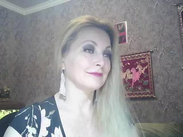 JanessNE on BongaCams 