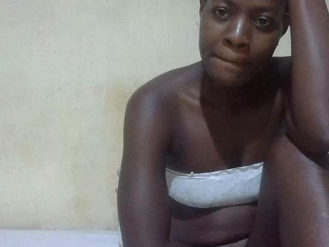 Juicyass-02 on BongaCams 