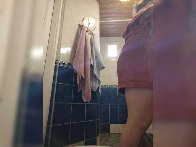 KarinaPlay23 on BongaCams 