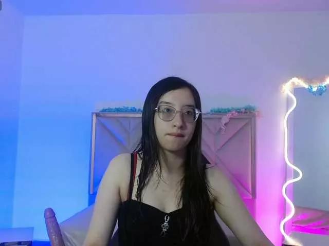 Karly-tay on BongaCams 