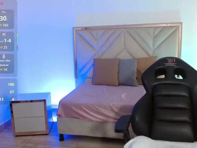 Karly-tay on BongaCams 