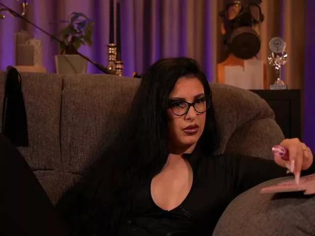 KellyKent on BongaCams 