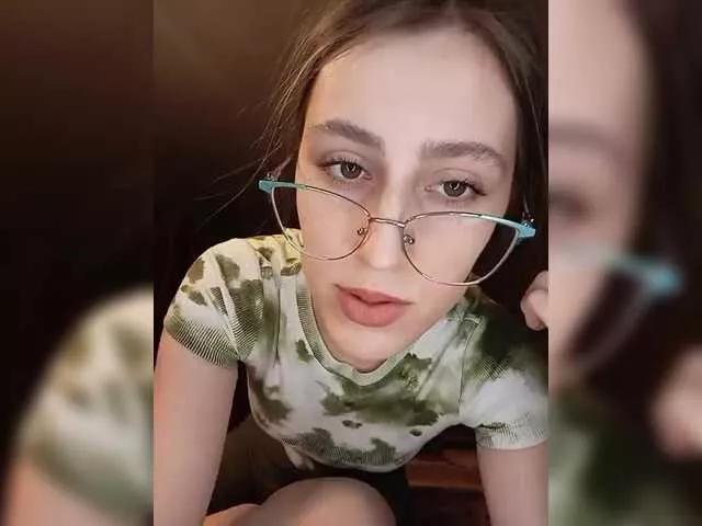 kiska-kira on BongaCams 