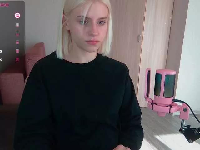 kissesliza on BongaCams 