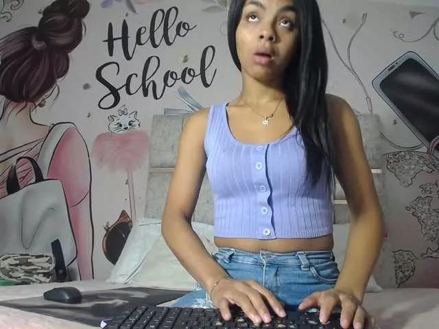 KOURTNEY- on BongaCams 