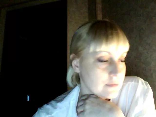 krisss2016 on BongaCams 