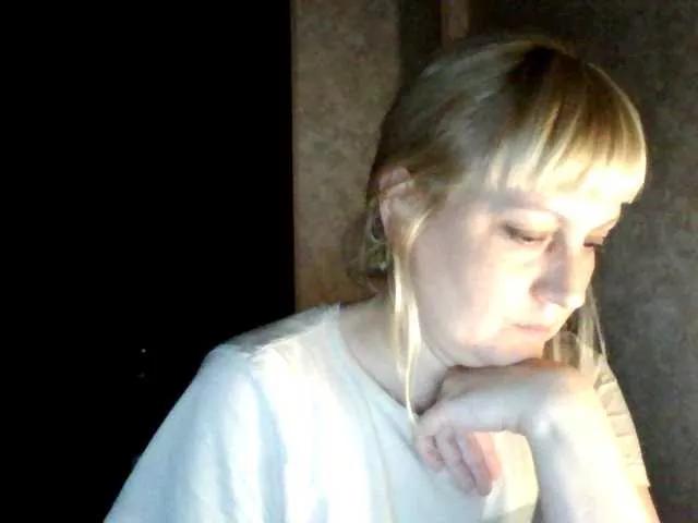 krisss2016 on BongaCams 