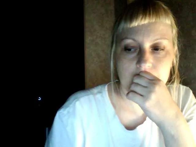 krisss2016 on BongaCams 