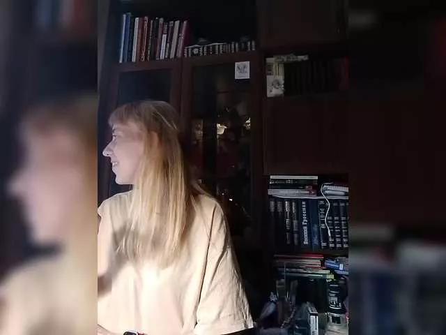 krohaalenaa on BongaCams 