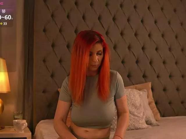 KyraCase on BongaCams 