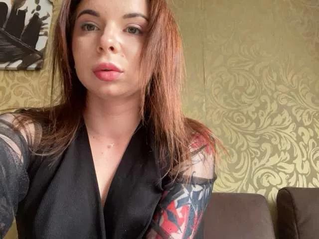 Lady-shy on BongaCams 