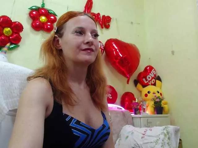 ladybigsmile on BongaCams 