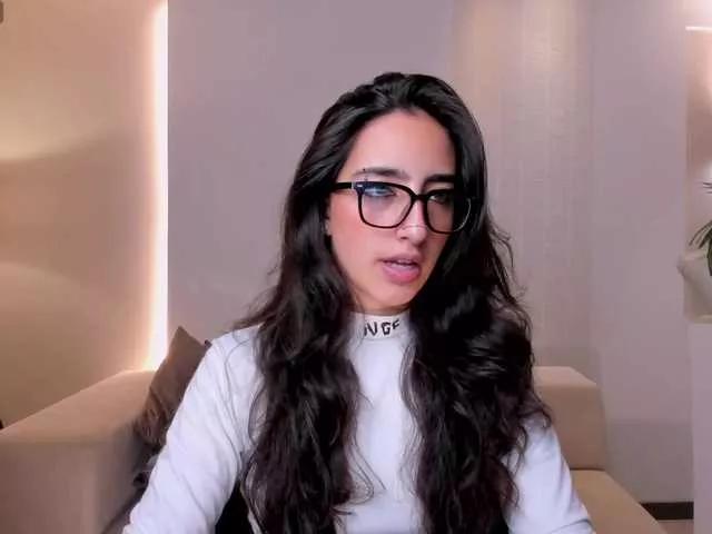 LarisaSmirnov on BongaCams 