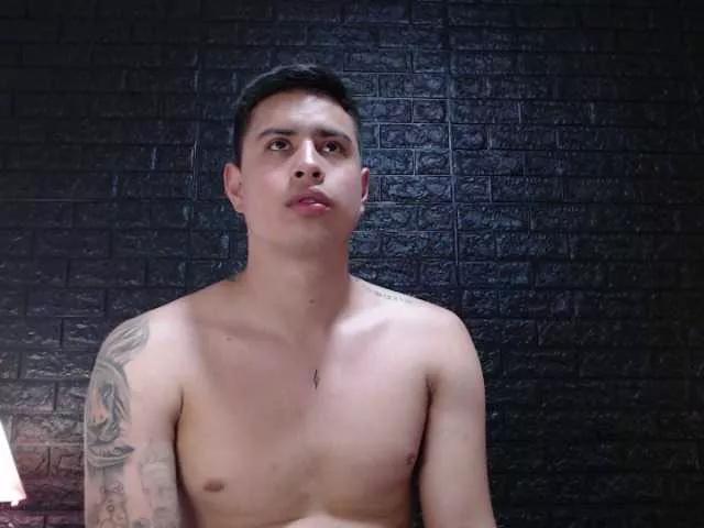 LeoftAngelique on BongaCams 