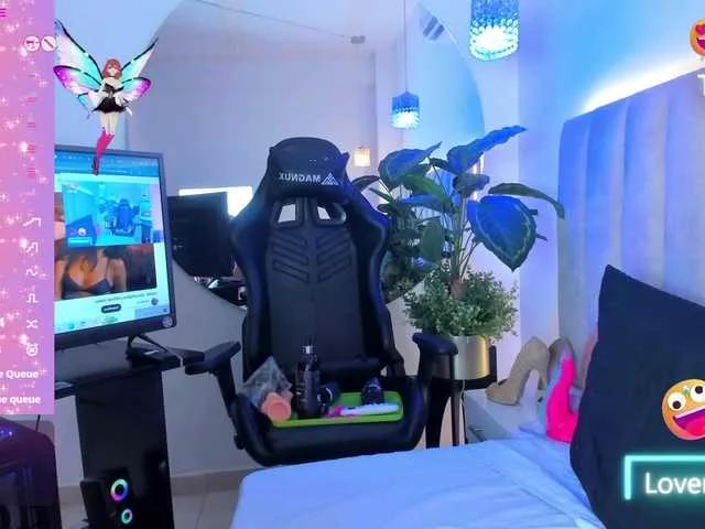 LiaaGenner on BongaCams 