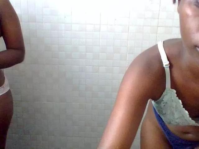 LilyAva2 on BongaCams 
