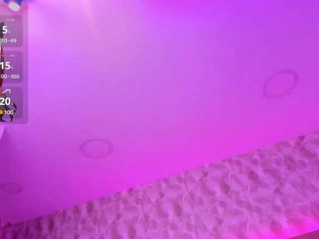LilyColinns on BongaCams 