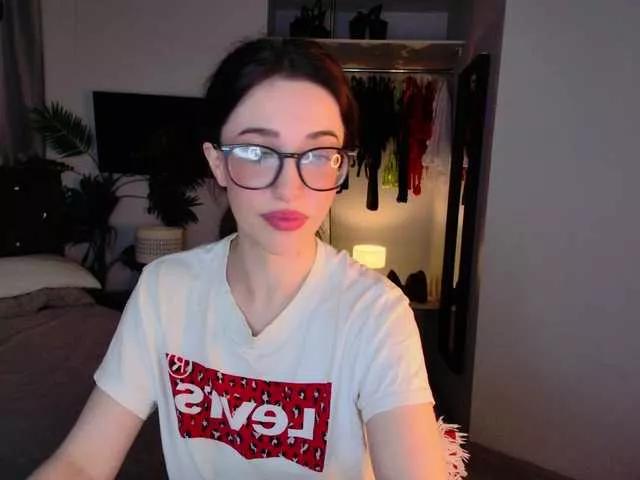 LisaSemily on BongaCams 