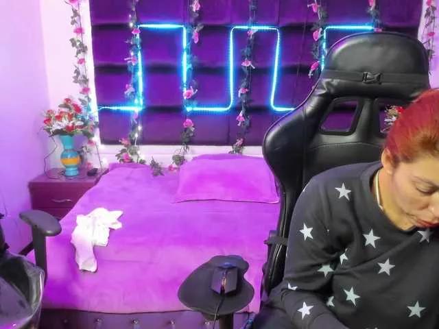 LizaAndCharlottt on BongaCams 