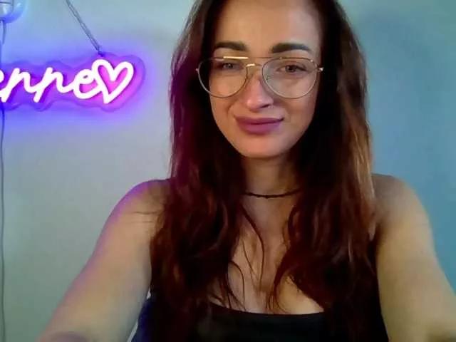 LorennePlay on BongaCams 