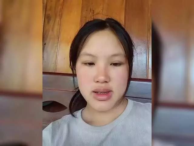 Lyt373 on BongaCams 