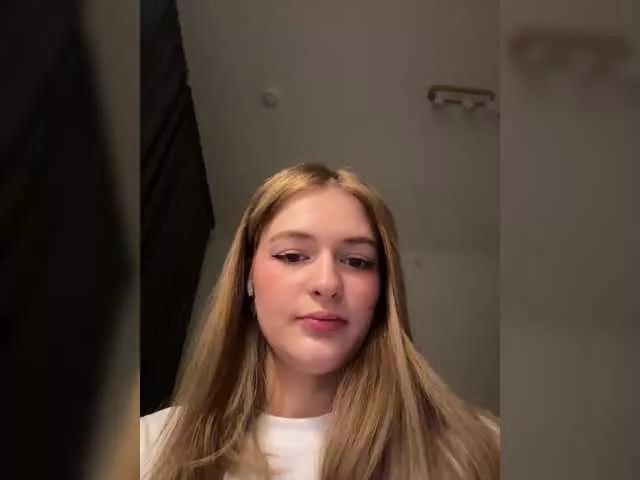 mandarinkaa on BongaCams 