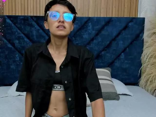Margelasander on BongaCams 