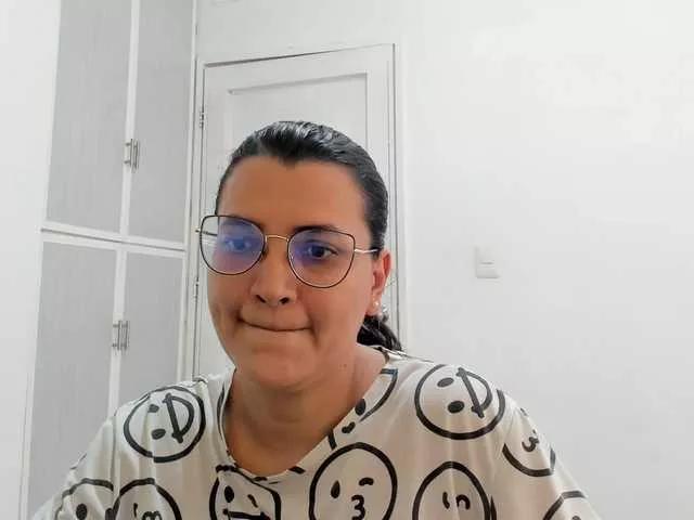 MARILYNG on BongaCams 