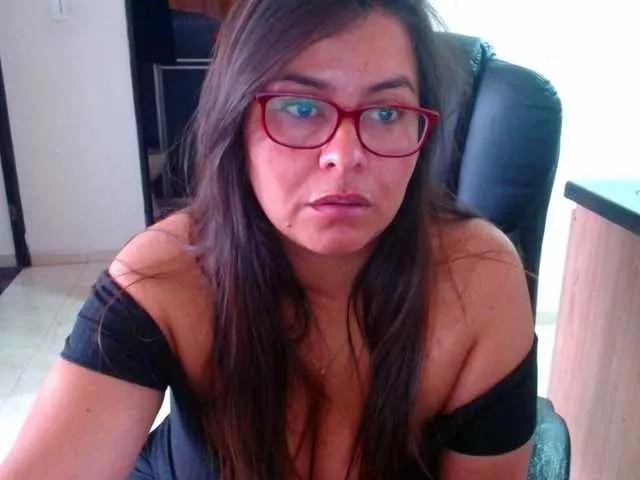 MARILYNWHANCO on BongaCams 
